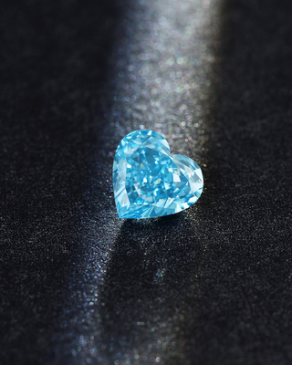 IGI Kalp Şekilli Laboratuvarda Büyütülen Mavi CVD Elmaslar 1.4ct-2.0ct